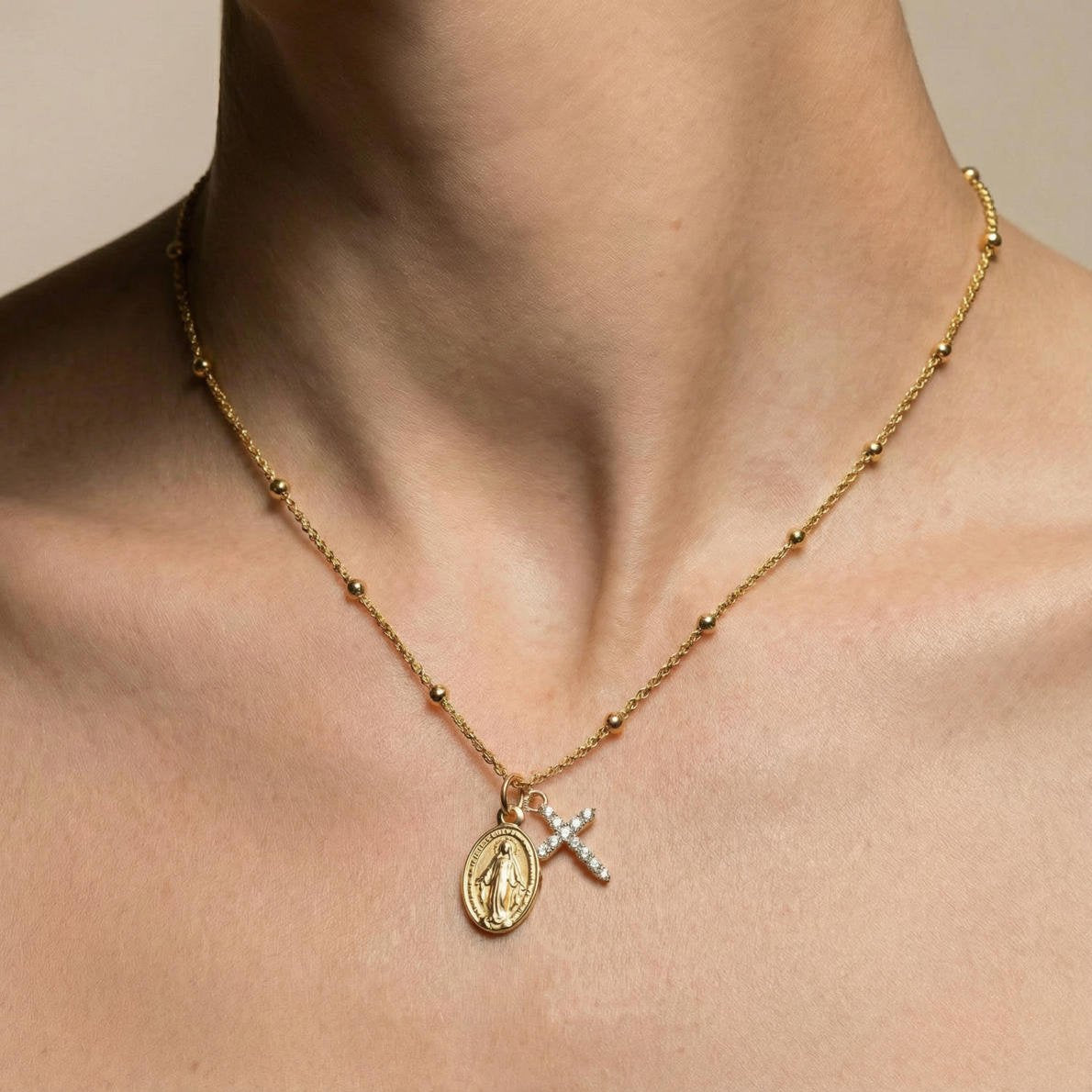 Collier « Ave Maria » 🕊️